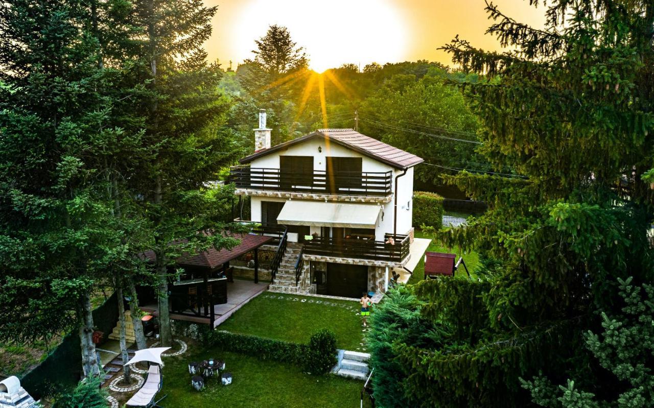 Вила Теkето I Vila Teketo Family Guest House Nikolovo Eksteriør billede
