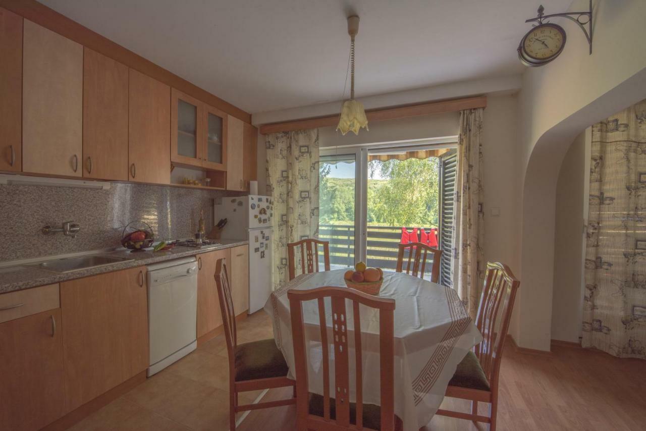 Вила Теkето I Vila Teketo Family Guest House Nikolovo Eksteriør billede